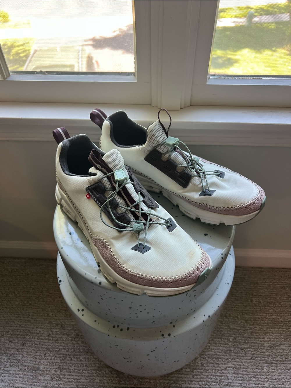 On Running Women's White and Mauve Trail Sneakers